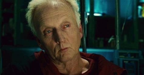 who played john kramer in saw