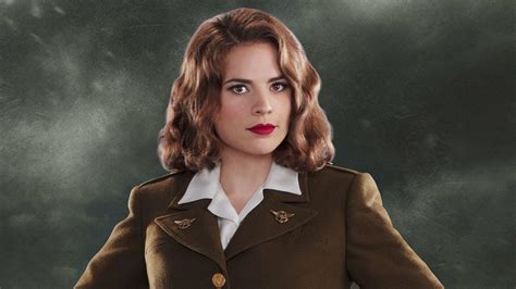 who plays agent carter