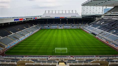 who plays at st james park football