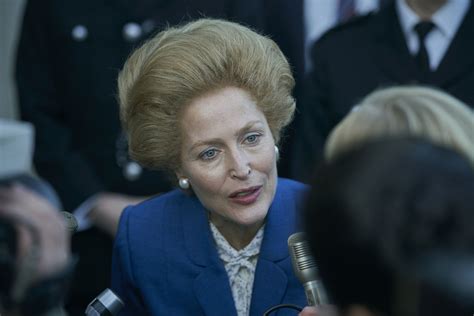who plays margaret thatcher in the crown