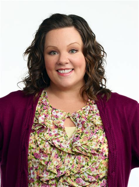who plays molly in the show mike and molly