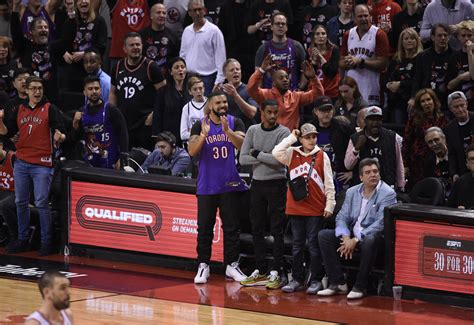 who sits courtside at nba games