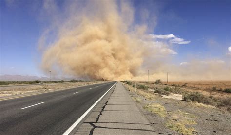 who was affected by the dust storms