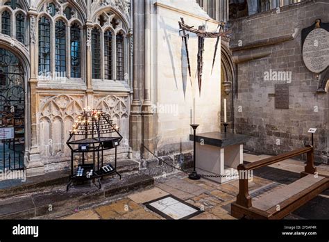 who was killed in canterbury cathedral