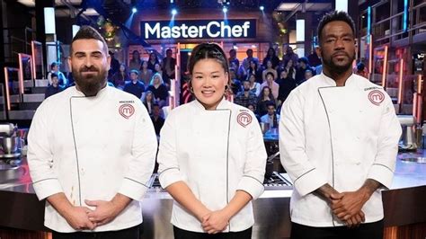 who won masterchef back to win