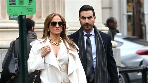 Whos Dating Jlo