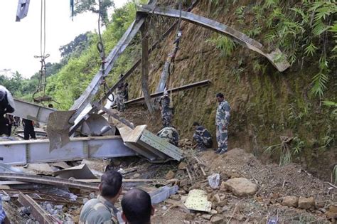 why did a railway bridge collapse in mizoram