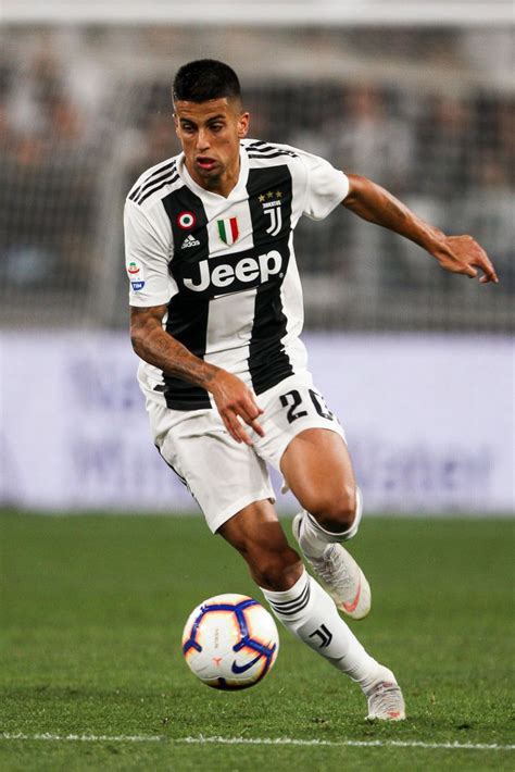 why did joao cancelo leave juventus