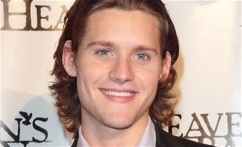 why did luke kleintank leave bones