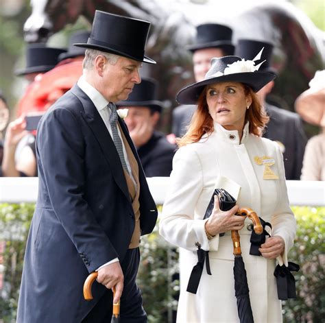 why did sarah ferguson get divorced