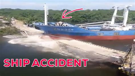 why did the cargo ship hit the bridge