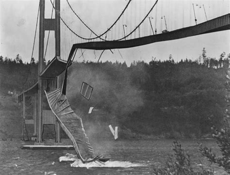 why did the tacoma bridge collapse physics