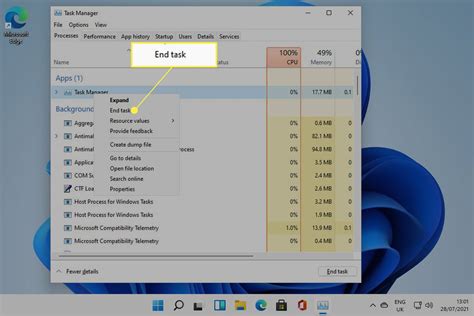 why does my computer keep closing apps