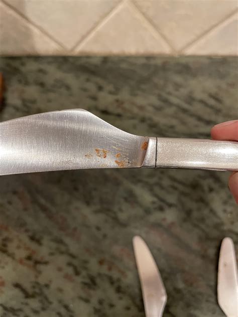 Why Does My Knife Keep Rusting