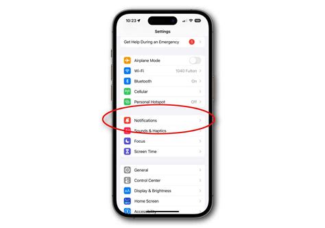 why doesn't my screen turn on when i get a notification iphone