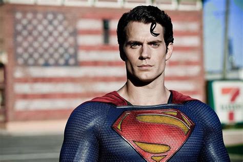 why henry cavill quit superman role