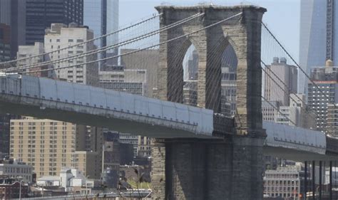 why is the brooklyn bridge closed today