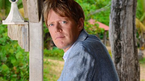 why kris marshall left death in paradise