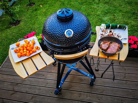 Why Use A Ceramic Grill