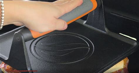 Why Use A Griddle Press