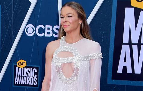 LeAnn Rimes Net Worth January 2024, Salary, Age, Siblings, Bio, Family, Career