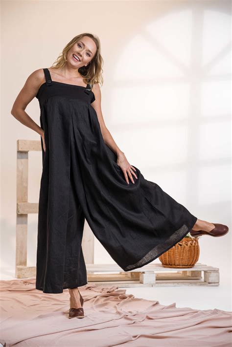 wide leg jumpsuit with pockets