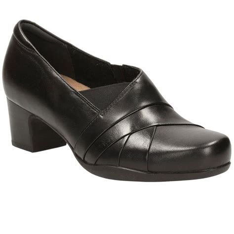 wide width women's shoes for every occasion