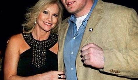 Photos Of Brock Lesnar and His Wife Sable - PWMania - Wrestling News