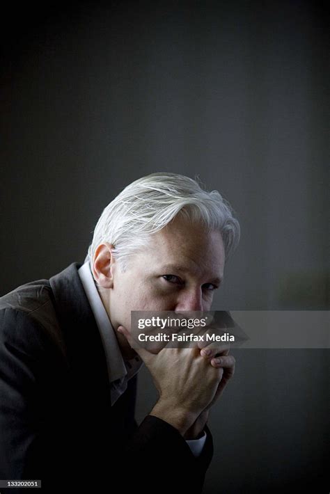 wikileaks julian assange