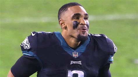 will jalen hurts start for the eagles