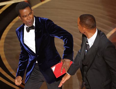 will smith smacks chris rock on stage