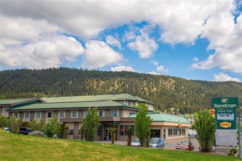 williams lake hotels with lake view