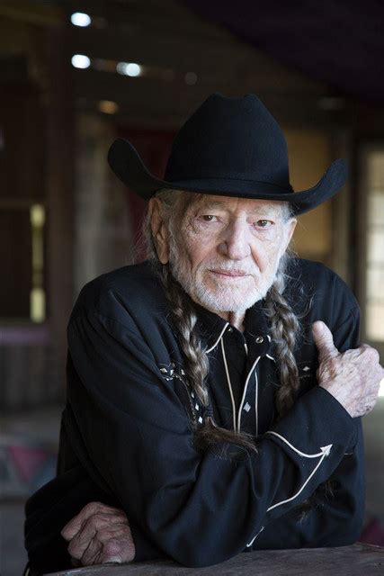 willie nelson concerts in texas