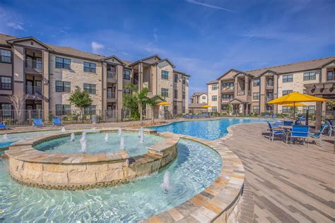 Willow Bend Apartment Homes