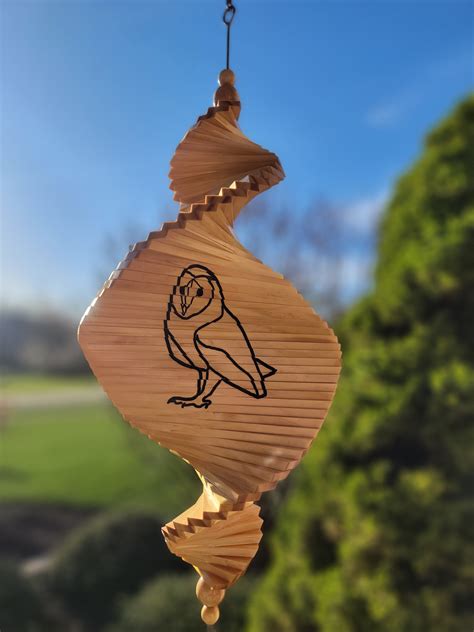 Wind Spinner Owl