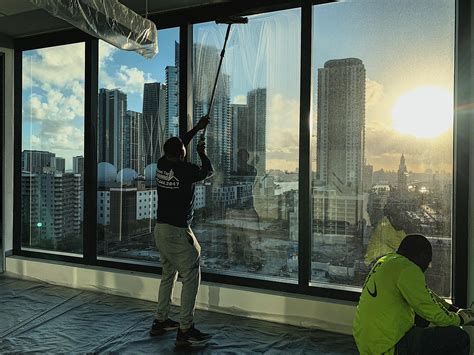 window cleaning miami