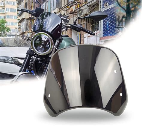 Windscreen On Motorcycle