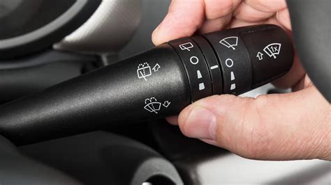 Windshield Wiper How To Use