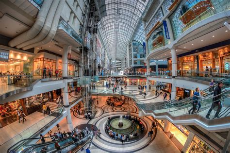 windsor canada shopping malls
