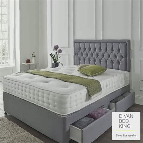 Windsor Divan Bed Set With Button Headboard
