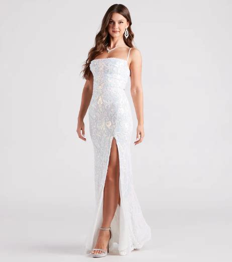 Discover Elegant and Chic Windsor Dresses - Perfect for any Occasion!