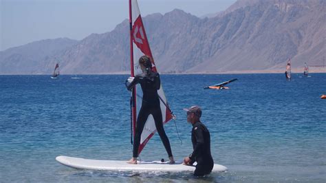 windsurf instructors teaching