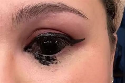 Winged Eyeliner Fails