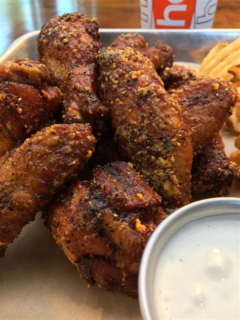 wings franchise cost