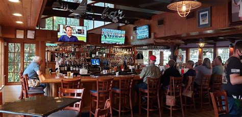 Menu at Finger Lickin BBQ & Wings, New Smyrna Beach