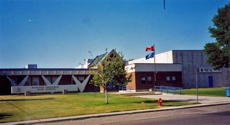 winston churchill high school canada