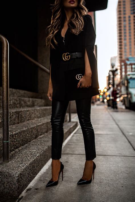 What to Wear with Leather Leggings Leather leggings outfit, Winter