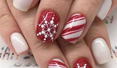 Winter Nails 2023 Red
