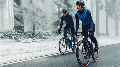 Best Winter Cycling Clothes for Cozy Rides