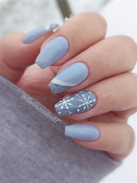 Winter Nails Simple Ideas